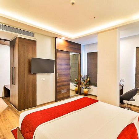 Jagadish Brigade Hotel Bengaluru Zewnętrze zdjęcie