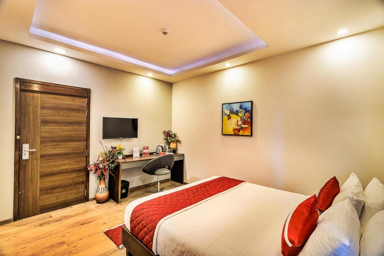 Jagadish Brigade Hotel Bengaluru Zewnętrze zdjęcie