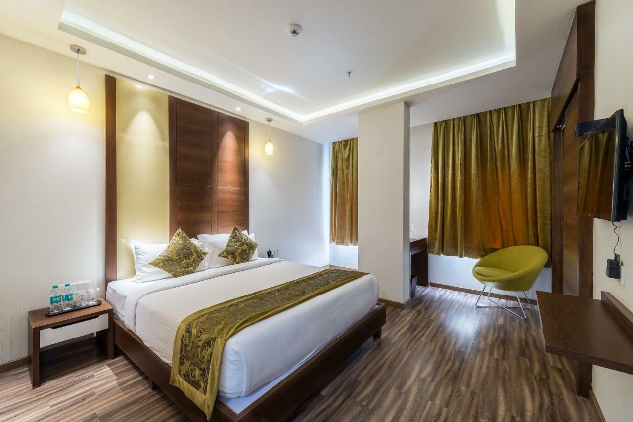 Jagadish Brigade Hotel Bengaluru Zewnętrze zdjęcie